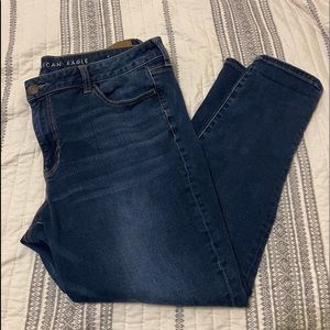 4 American eagle jeans